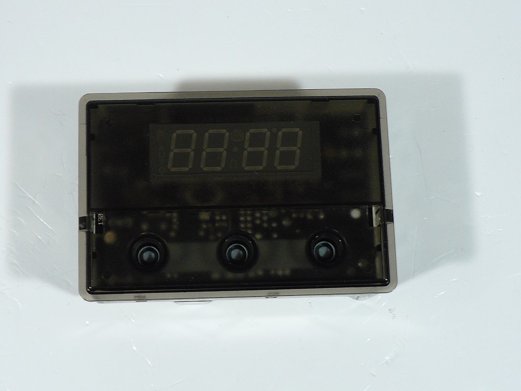 b281e24c4e6b94fdb6516cd1ba380196